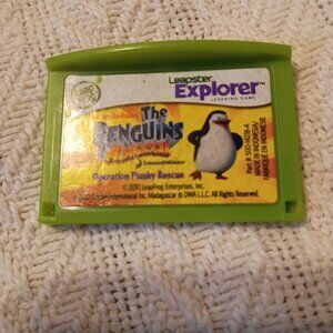 Leapster Explorer Penguins of Madagascar educational game cartridge